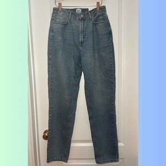 BDG High-Waisted Mom Jeans Size 28W 30L - Picture 1 of 3